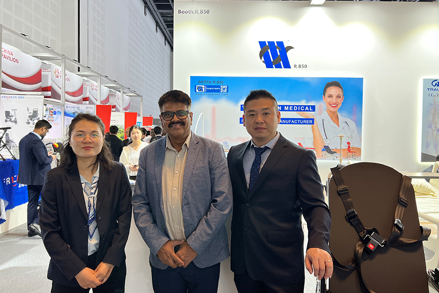 Arab Health 2025 Dubái, Emiratos Árabes Unidos